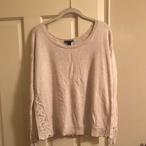 Long sleeved sweater